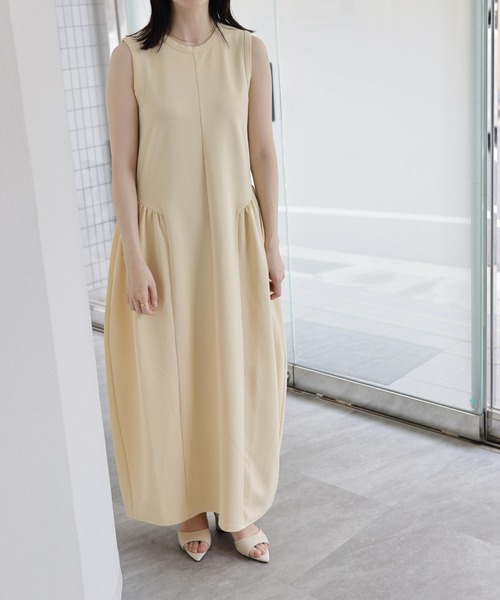 SESTO(セスト)の「ポインテッドトゥストラップサンダル(サンダル・レディース・ブラック/アイボリー・S/M/L/LL/3L)」の3枚目の写真