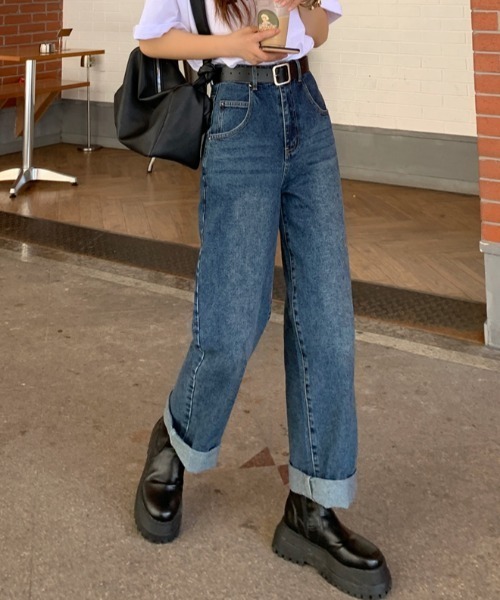 Vipoa（ヴィポア）の「Pocket embroidery denim pants（デニムパンツ・レディース・ブルー/ライトブルー・MEDIUM/LARGE/SMALL/X-LARGE）」の13枚目の写真