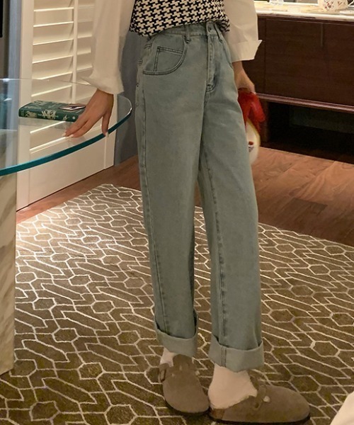 Vipoa（ヴィポア）の「Pocket embroidery denim pants（デニムパンツ・レディース・ブルー/ライトブルー・MEDIUM/LARGE/SMALL/X-LARGE）」の9枚目の写真