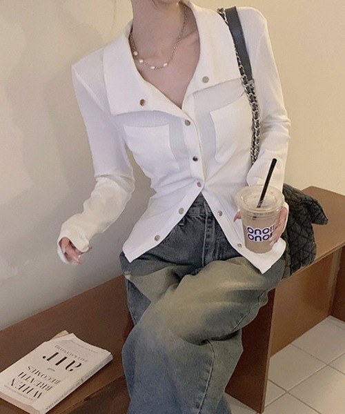 HALEY PESCA(ヘーリーペスカ)の「HALEY PESCA/襟付き 2wayポケット付きカットソー(Tシャツ/カットソー・レディース・ホワイト/グレー・MEDIUM/LARGE/X-LARGE)」の4枚目の写真