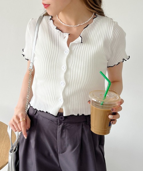 CLEA(クレア)の「メロウ配色 クロップド丈 リブカーディガン/トップス(Tシャツ/カットソー・レディース・ホワイト/ピンク/アイボリー/ブラック/ブルー・FREE)」の3枚目の写真