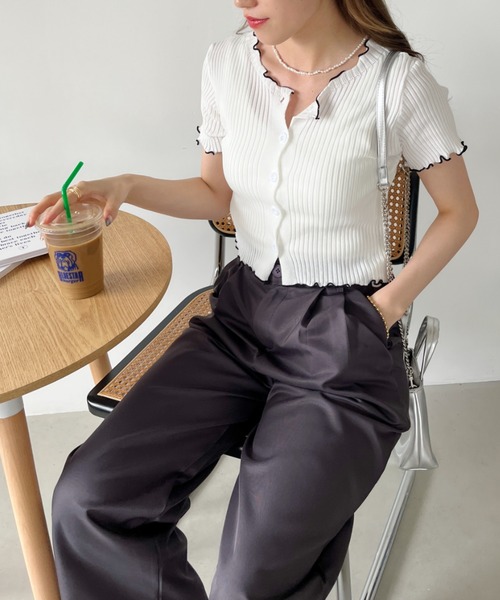 CLEA(クレア)の「メロウ配色 クロップド丈 リブカーディガン/トップス(Tシャツ/カットソー・レディース・ホワイト/ピンク/アイボリー/ブラック/ブルー・FREE)」の8枚目の写真