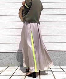 Q | サイドラインマキシスカート(スカート)