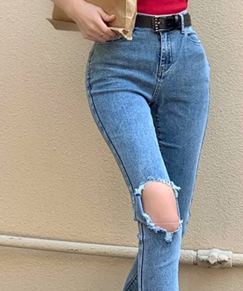 LYEON(リヨン)の「クラッシュフレアデニムパンツ(デニムパンツ・レディース・ブルー・FREE)」の7枚目の写真