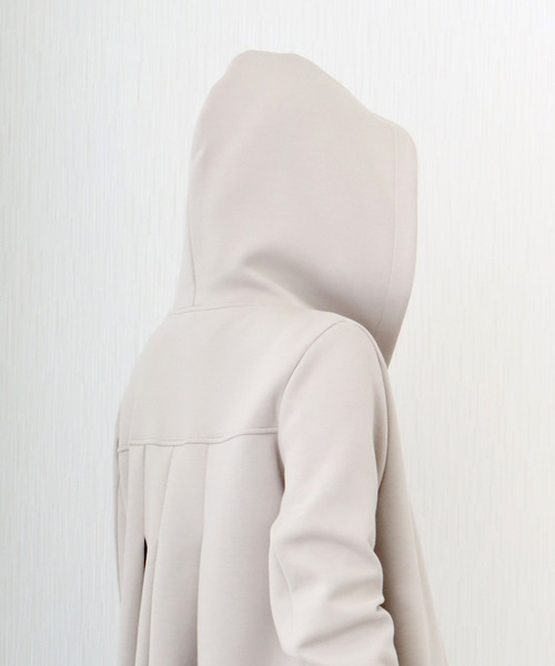 libelle more（リベル モア）の「ダンボールポンチBACKフレアーパーカーブルゾン（ブルゾン・レディース・チャコールグレー/グレイッシュベージュ/ブラック/モカ・M/L）」の11枚目の写真