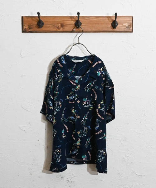 Anytime Songs（エニータイムソングス）の「アロハBIGシャツ（シャツ/ブラウス・キッズ・ホワイト系その他3/ネイビー系/ホワイト系その他2/ホワイト系その他4/ホワイト系その他5/ネイビー/ホワイト系その他/ブラック系その他3/ブラック/ブラック系その他2/ブラック系その他/オフホワイト・140/150/160）」の12枚目の写真