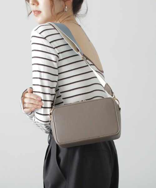 FREE'S MART（フリーズマート）の「◆Wジップバッグ（ボディバッグ/ウエストポーチ・レディース・グレー/ブラック/ホワイト・ﾌﾘ-）」の14枚目の写真