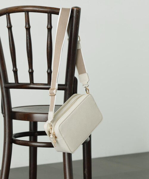 FREE'S MART（フリーズマート）の「◆Wジップバッグ（ボディバッグ/ウエストポーチ・レディース・グレー/ブラック/ホワイト・ﾌﾘ-）」の21枚目の写真