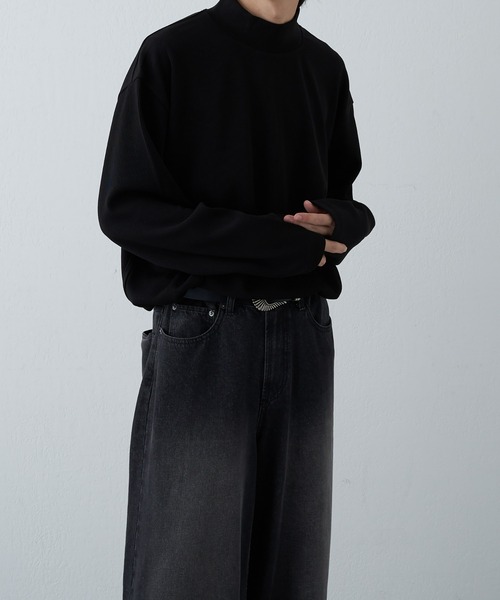 COLONY 2139(コロニートゥーワンスリーナイン)の「ドレープリブ長袖ハイネック(Tシャツ/カットソー・メンズ・ホワイト/グレー/ブラック・MEDIUM/LARGE)」の19枚目の写真