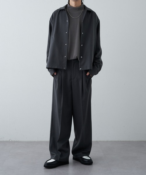 COLONY 2139(コロニートゥーワンスリーナイン)の「ドレープリブ長袖ハイネック(Tシャツ/カットソー・メンズ・ホワイト/グレー/ブラック・MEDIUM/LARGE)」の10枚目の写真