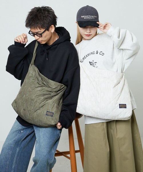 PENDLETON（ペンドルトン）の「PENDLETON × PUBLUX/ペンドルトン 別注キルティングニュースペーパーバッグ　限定展開（ショルダーバッグ・レディース・オフホワイト/ブラック/オリーブ/その他・ﾌﾘ-）」の5枚目の写真