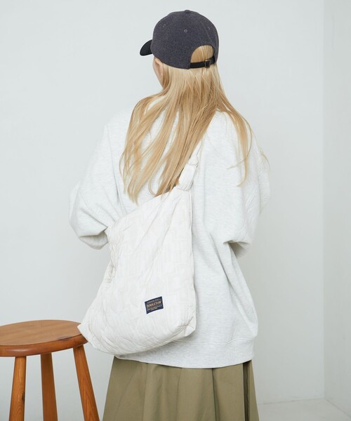 PENDLETON（ペンドルトン）の「PENDLETON × PUBLUX/ペンドルトン 別注キルティングニュースペーパーバッグ　限定展開（ショルダーバッグ・レディース・オフホワイト/ブラック/オリーブ/その他・ﾌﾘ-）」の10枚目の写真