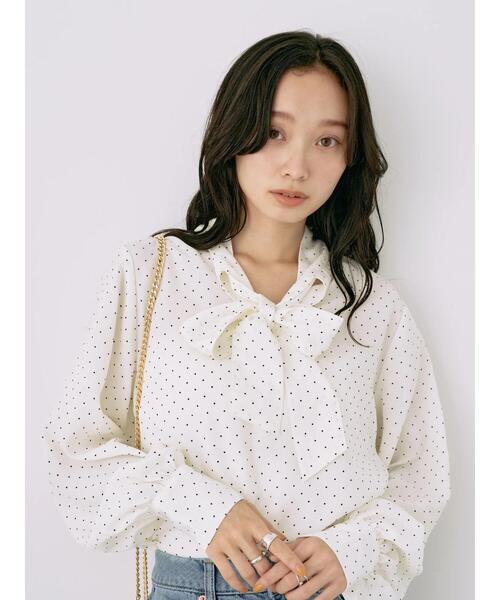 earth music&ecology（アースミュージックアンドエコロジー）の「2WAYボウタイブラウス（シャツ/ブラウス・レディース・ネイビー/ドット/ブルーグリーン/アイボリー・FREE）」の15枚目の写真