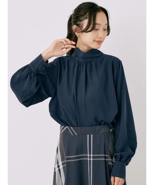 earth music&ecology（アースミュージックアンドエコロジー）の「2WAYボウタイブラウス（シャツ/ブラウス・レディース・ネイビー/ドット/ブルーグリーン/アイボリー・FREE）」の3枚目の写真