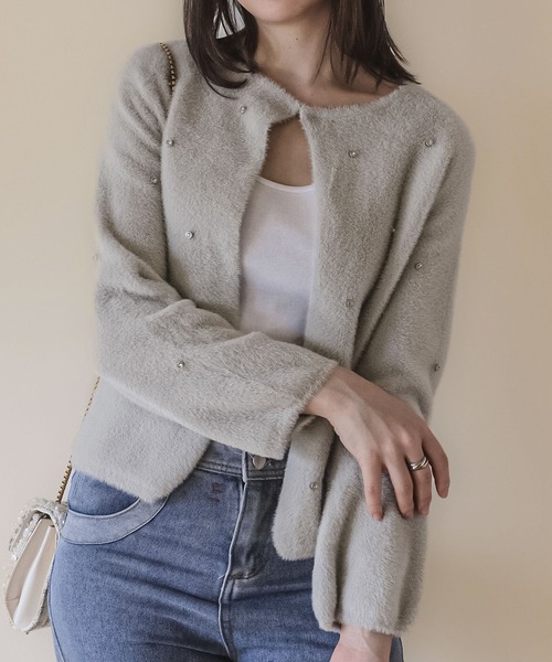 SAISON DE PAPILLON（セゾンドパピヨン）の「ダイヤモンドビジューニットカーディガン（カーディガン/ボレロ・レディース・ホワイト/ブラウン/ブラック/ベージュ/グレー/ブルーグレー・M/L）」の3枚目の写真