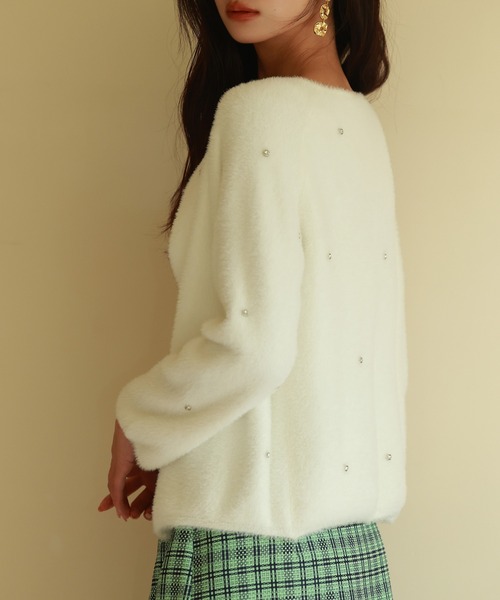 SAISON DE PAPILLON（セゾンドパピヨン）の「ダイヤモンドビジューニットカーディガン（カーディガン/ボレロ・レディース・ホワイト/ブラウン/ブラック/ベージュ/グレー/ブルーグレー・M/L）」の8枚目の写真