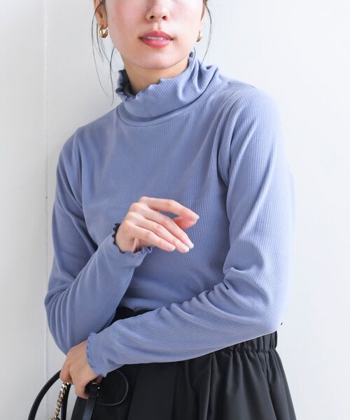 rps(アールピーエス)の「起毛リブメロータートルカットソー(Tシャツ/カットソー・レディース・アイボリー/グレイッシュベージュ/グレイッシュブルー/ブラック・フリー)」の4枚目の写真