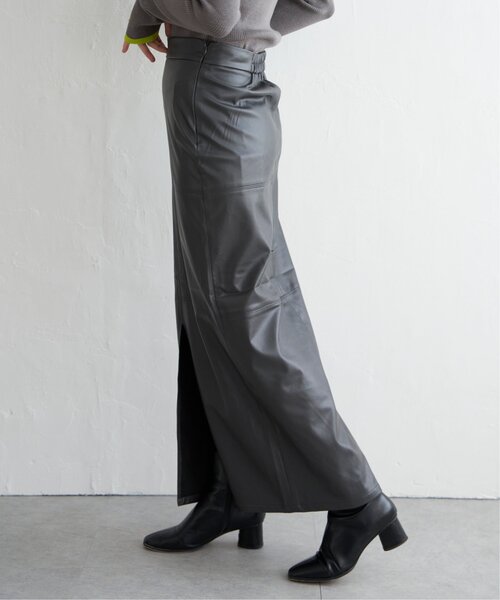 VENCEEXCHANGE(ヴァンスエクスチェンジ)の「フェイクレザーストレートスカート(スカート・レディース・チャコールグレー/ブラック・FREE)」の5枚目の写真