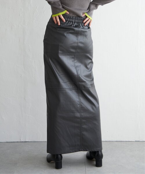 VENCEEXCHANGE(ヴァンスエクスチェンジ)の「フェイクレザーストレートスカート(スカート・レディース・チャコールグレー/ブラック・FREE)」の6枚目の写真