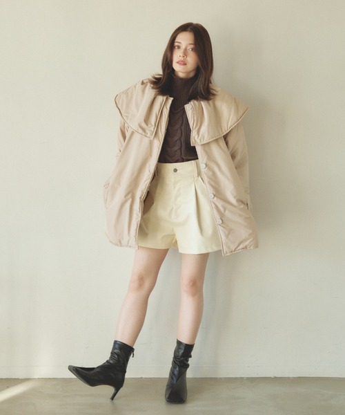 pomiii（ポミー）の「レザーショートパンツ（その他パンツ・レディース・ブラウン/アイボリー・MEDIUM/SMALL）」の5枚目の写真