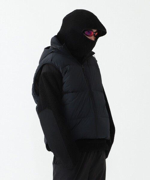 BEAMS(ビームス)の「BEAMS / テック ナイロン ダウンベスト(ダウンベスト・メンズ・グレー/ブラック・S/M/L/XL)」の6枚目の写真