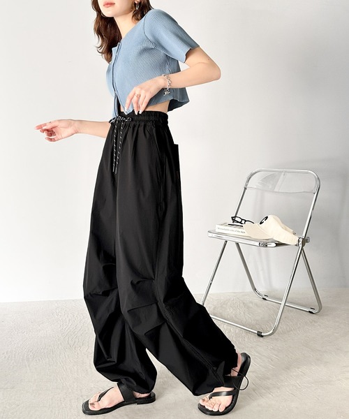 Java(ジャバ)の「《JaVa ジャバコラボ》大人のカジュアルボトムス。裾ドロストワイド オーバーサイズ パンツ(その他パンツ・レディース・ベージュ/カーキ/ブラック・MEDIUM/LARGE/X-LARGE/SMALL)」の18枚目の写真