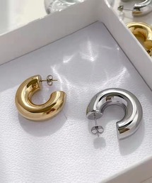 ボリュームリングピアス
