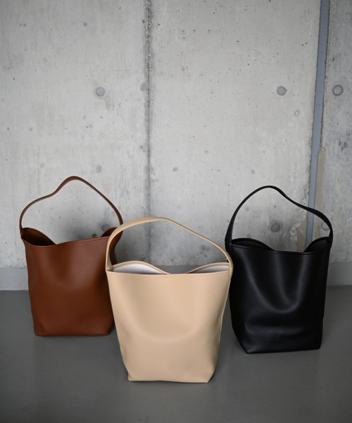 Marient(マリエント)の「One Handle Shoulder Bag(ショルダーバッグ・レディース・ブラック/ベージュ・FREE)」の19枚目の写真