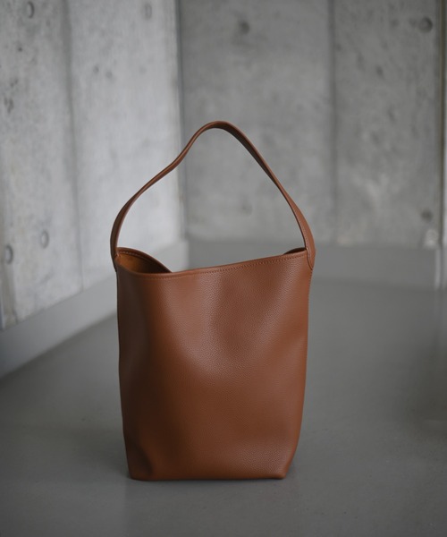 Marient(マリエント)の「One Handle Shoulder Bag(ショルダーバッグ・レディース・ブラック/ベージュ・FREE)」の21枚目の写真