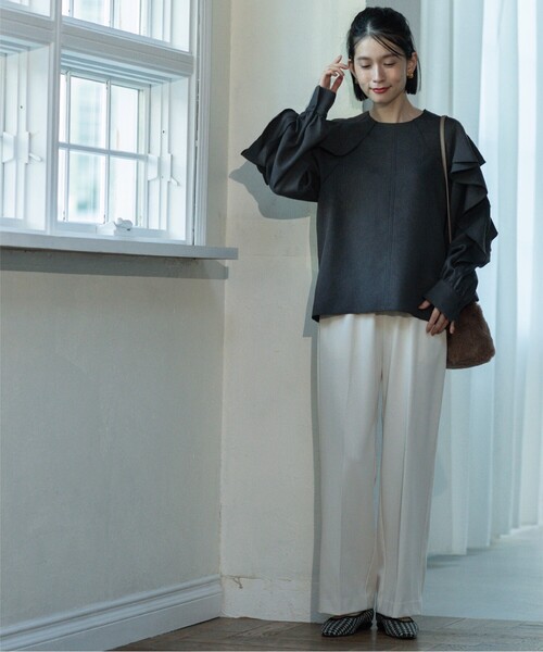 OPAQUE.CLIP(オペークドットクリップ)の「◆≪SS-LLsize≫ 裏起毛 イージーワイドストレートパンツ/ネオサーモ【蓄熱素材/洗濯機洗い可】(その他パンツ・レディース・オフホワイト/ブラック/ブルー/グレー・36/42/38/34/40)」の5枚目の写真