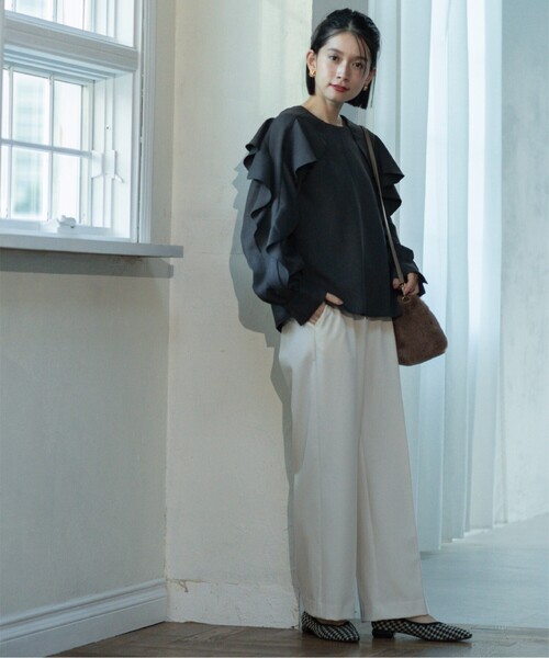 OPAQUE.CLIP(オペークドットクリップ)の「◆≪SS-LLsize≫ 裏起毛 イージーワイドストレートパンツ/ネオサーモ【蓄熱素材/洗濯機洗い可】(その他パンツ・レディース・オフホワイト/ブラック/ブルー/グレー・36/42/38/34/40)」の7枚目の写真