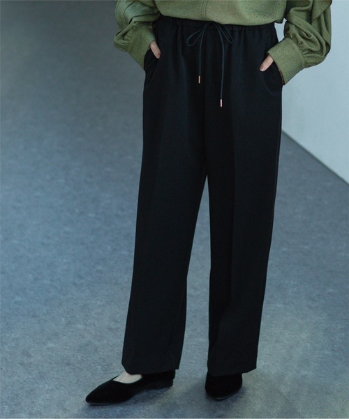 OPAQUE.CLIP(オペークドットクリップ)の「◆≪SS-LLsize≫ 裏起毛 イージーワイドストレートパンツ/ネオサーモ【蓄熱素材/洗濯機洗い可】(その他パンツ・レディース・オフホワイト/ブラック/ブルー/グレー・36/42/38/34/40)」の3枚目の写真