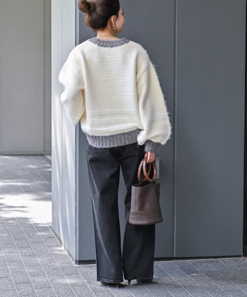 B.C STOCK(ベーセーストック)の「ミドルローライズリニアフレア5ポケット JEAN(デニムパンツ・レディース・ブルー/ブラック/ブルー系その他・MEDIUM/SMALL)」の12枚目の写真