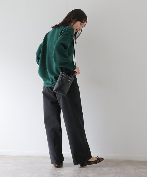 B.C STOCK(ベーセーストック)の「ミドルローライズリニアフレア5ポケット JEAN(デニムパンツ・レディース・ブルー/ブラック/ブルー系その他・MEDIUM/SMALL)」の19枚目の写真