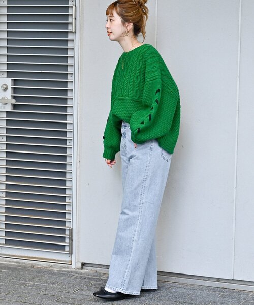 B.C STOCK(ベーセーストック)の「ミドルローライズリニアフレア5ポケット JEAN(デニムパンツ・レディース・ブルー/ブラック/ブルー系その他・MEDIUM/SMALL)」の21枚目の写真