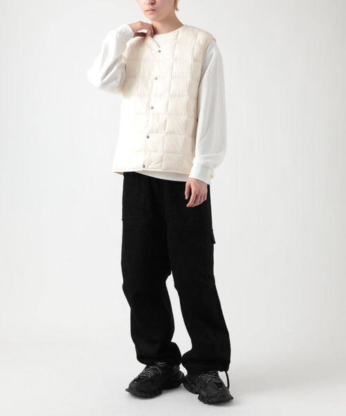 TAION（タイオン）の「【TAION】TAION-001 V NECK BUTTON DOWN VEST（ダウンベスト・メンズ・ネイビー/ブラック/カーキ/オフホワイト・M/L/XL/S）」の21枚目の写真