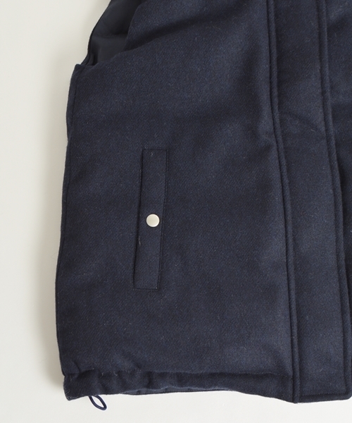 SHIPS for women（シップスフォーウィメン）の「リバーシブルダウンベスト◇（ダウンベスト・レディース・グレー/ネイビー・36/38）」の8枚目の写真