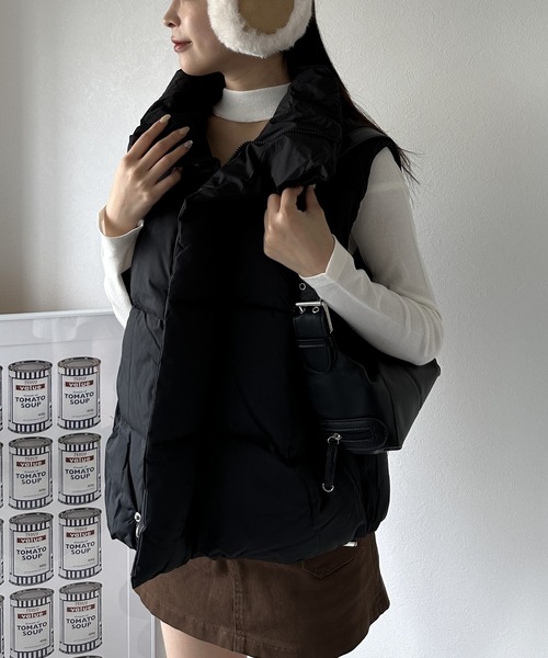 【ボリューム感が可愛い！秋冬コーデに】スタンドカラージップアップダウンベスト（ダウンベスト）｜Silly（シリー）