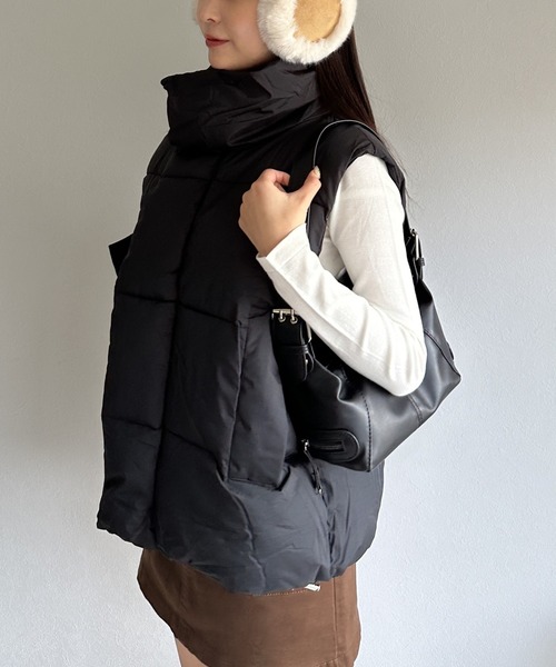 【ボリューム感が可愛い！秋冬コーデに】スタンドカラージップアップダウンベスト（ダウンベスト）｜Silly（シリー）