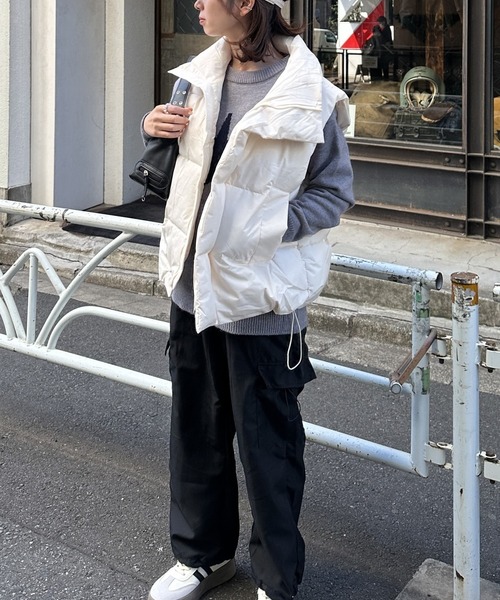 【ボリューム感が可愛い！秋冬コーデに】スタンドカラージップアップダウンベスト（ダウンベスト）｜Silly（シリー）
