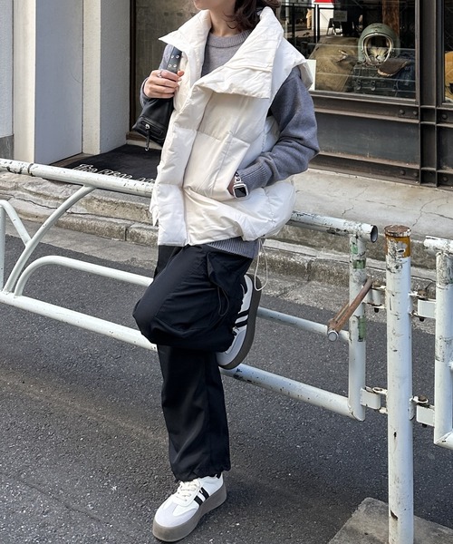 【ボリューム感が可愛い！秋冬コーデに】スタンドカラージップアップダウンベスト（ダウンベスト）｜Silly（シリー）