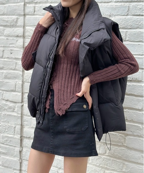 【ボリューム感が可愛い！秋冬コーデに】スタンドカラージップアップダウンベスト（ダウンベスト）｜Silly（シリー）