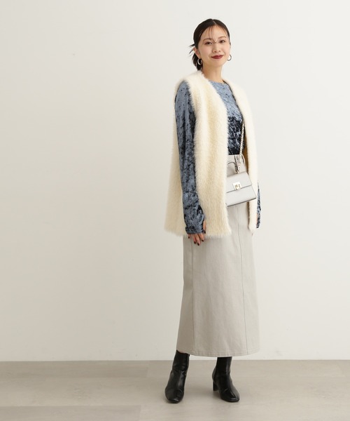 N.（N. Natural Beauty Basic）（エヌエヌナチュラルビューティーベーシック）の「◆クラッシュベロアフィンガーホールカットソー（Tシャツ/カットソー・レディース・グレー/ブルー/カーキ・MEDIUM）」の21枚目の写真