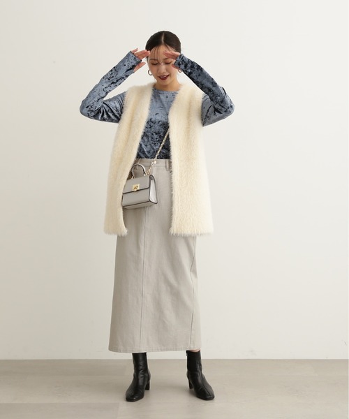 N.（N. Natural Beauty Basic）（エヌエヌナチュラルビューティーベーシック）の「◆クラッシュベロアフィンガーホールカットソー（Tシャツ/カットソー・レディース・グレー/ブルー/カーキ・MEDIUM）」の22枚目の写真