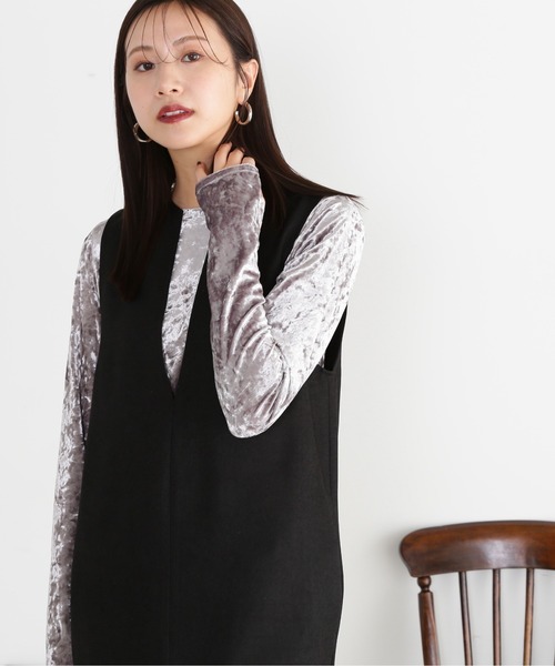 N.（N. Natural Beauty Basic）（エヌエヌナチュラルビューティーベーシック）の「◆クラッシュベロアフィンガーホールカットソー（Tシャツ/カットソー・レディース・グレー/ブルー/カーキ・MEDIUM）」の4枚目の写真