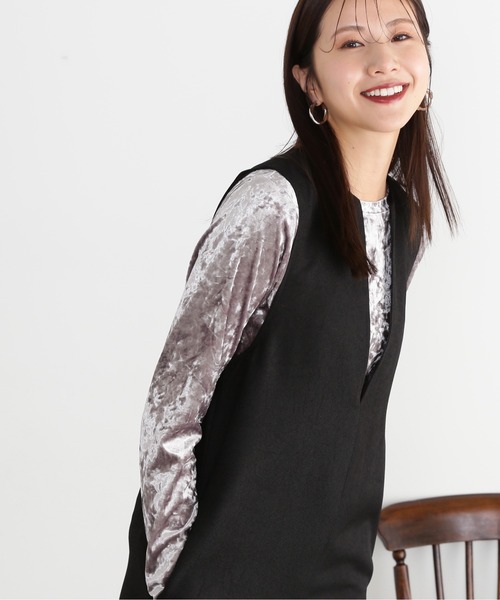 N.（N. Natural Beauty Basic）（エヌエヌナチュラルビューティーベーシック）の「◆クラッシュベロアフィンガーホールカットソー（Tシャツ/カットソー・レディース・グレー/ブルー/カーキ・MEDIUM）」の5枚目の写真