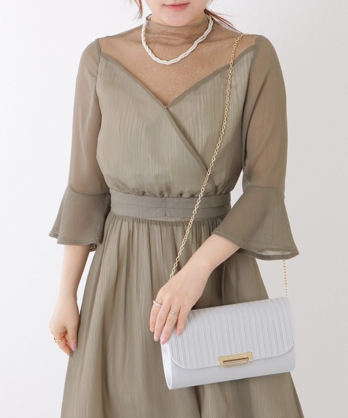 Lace Ladies(レースレディース)の「メタリック バックル プリーツ クラッチ バッグ(クラッチバッグ・レディース・アイボリー/ブラック/グレー・FREE)」の17枚目の写真