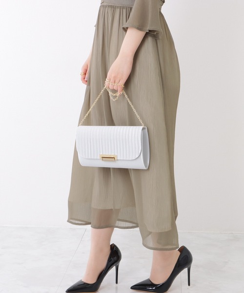 Lace Ladies(レースレディース)の「メタリック バックル プリーツ クラッチ バッグ(クラッチバッグ・レディース・アイボリー/ブラック/グレー・FREE)」の19枚目の写真