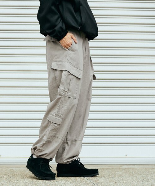 JOURNAL STANDARD(ジャーナルスタンダード)の「リップストップ 8P オーバーパンツ(カーゴパンツ・メンズ・ブラック/グレー/カーキ・MEDIUM/LARGE)」の19枚目の写真