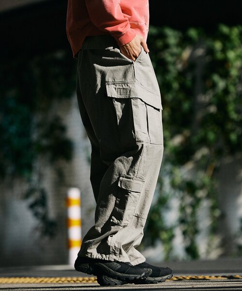 JOURNAL STANDARD(ジャーナルスタンダード)の「リップストップ 8P オーバーパンツ(カーゴパンツ・メンズ・ブラック/グレー/カーキ・MEDIUM/LARGE)」の20枚目の写真